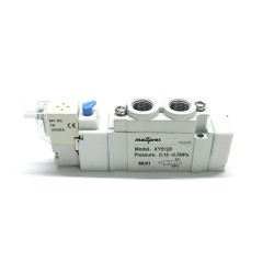 5120A 1/8" 5/2 Tek Bobin 24vdc 1mt Kablolu Valf 5120A 1/8" 5/2 Tek Bobin 24vdc 1mt Kablolu Valf